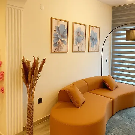 Elegant Ephesus - Hadrian Apartment Selcuk