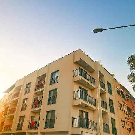 Elegant Ephesus - Hadrian Selçuk