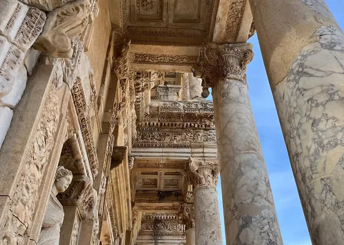 Elegant Ephesus - Hadrian *